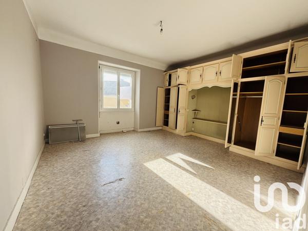 Maison à vendre 6 pièces 111 m² Morannes sur Sarthe-Daumeray