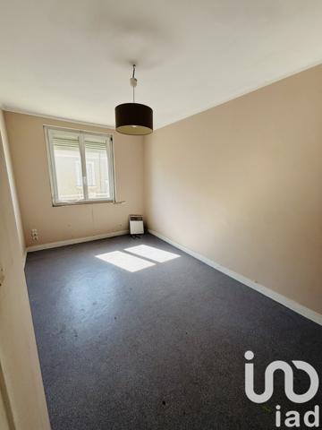 Maison à vendre 6 pièces 111 m² Morannes sur Sarthe-Daumeray