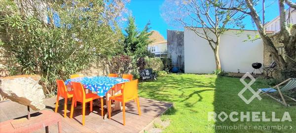 Maison ancienne familiale de 139 m2, 5 chambres, beau jardin, garage