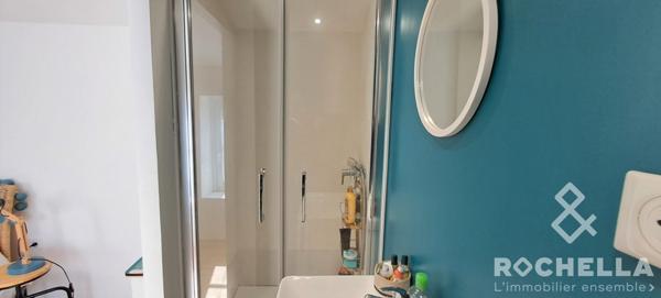 Maison ancienne familiale de 139 m2, 5 chambres, beau jardin, garage