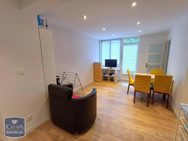 Appartement à louer 2 pièces 32.33m²