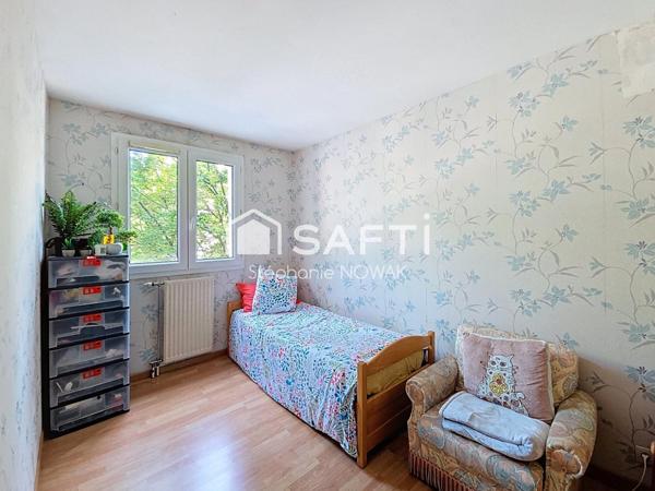 GRAND 3P DE 70 m² BALCON ET PARKING