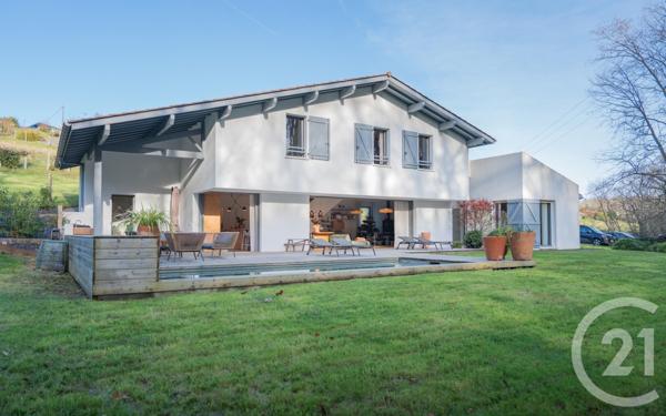 Maison à vendre  7 pièces - 234,48 m2 BASSUSSARRY - 64