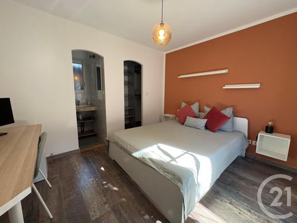 Maison à vendre  5 pièces - 195 m2 SORGUES - 84