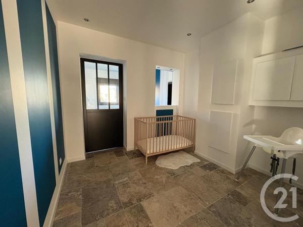 Maison à vendre  5 pièces - 195 m2 SORGUES - 84