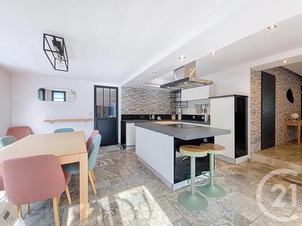 Maison à vendre  5 pièces - 195 m2 SORGUES - 84