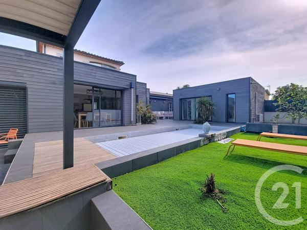 Maison à vendre  5 pièces - 195 m2 SORGUES - 84