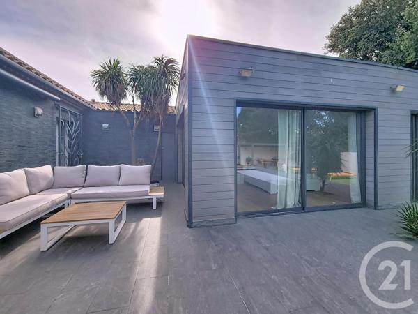 Maison à vendre  5 pièces - 195 m2 SORGUES - 84