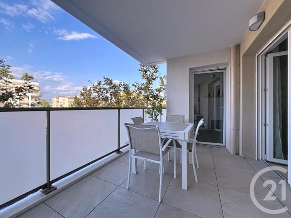 Appartement F2 à vendre  2 pièces - 45,05 m2 FREJUS - 83