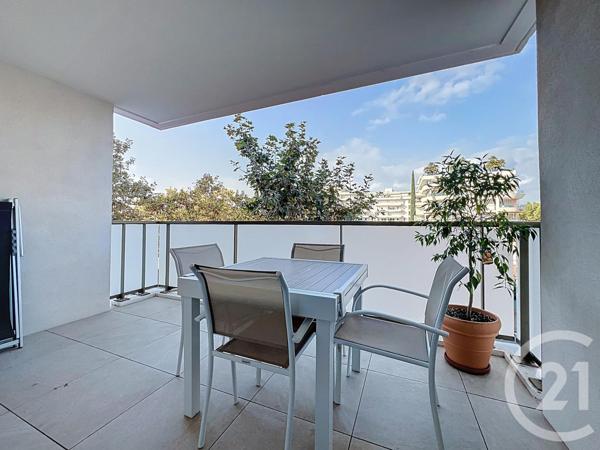 Appartement F2 à vendre  2 pièces - 45,05 m2 FREJUS - 83