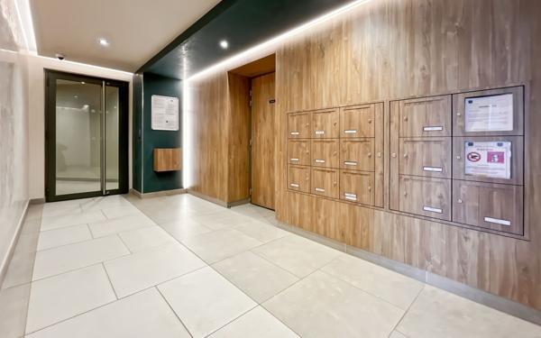 Appartement à vendre    4 pièces • 91 m2 Rambouillet