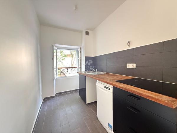 Chaville proche Centre - Appartement 2 pièces 199 500 € **  - Référence  678-S