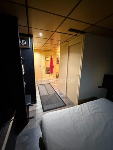 MAISON DE 5 PIECES + TERRAIN DE 800 M2 + PISCINE , ERMONT (95)