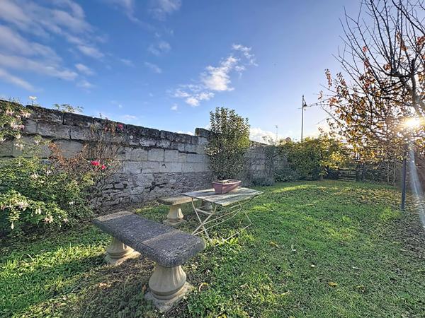 A vendre - Maison avec studio - 6 pièces - 148m² - DV6028