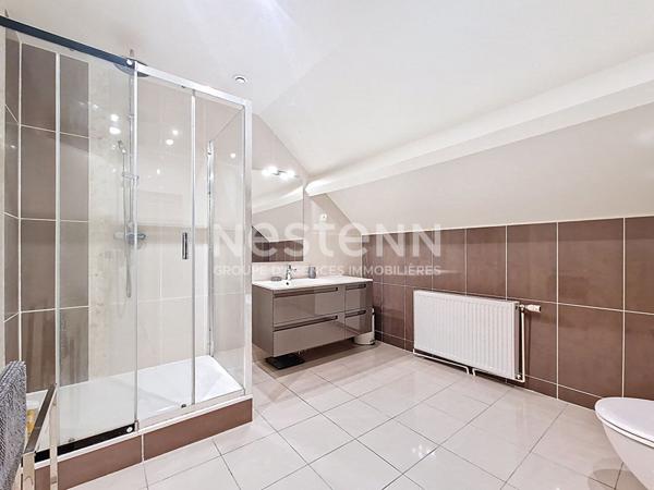 À vendre maison de 7 pièces d'environ 167m² proche gare à Bois d'Arcy