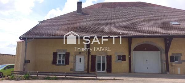 Maison pierre type ancienne ferme avec dépendances