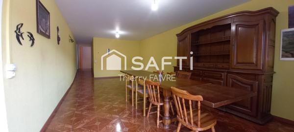 Maison pierre type ancienne ferme avec dépendances