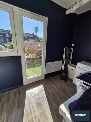 IMMEUBLE DE 3 LOTS EN TRES BON ETAT