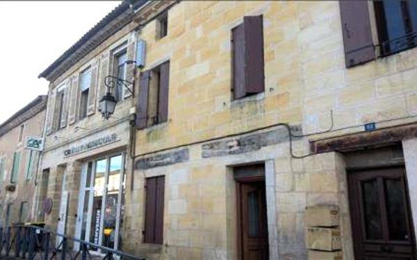 Appartement à louer    4 pièces •  Vayres