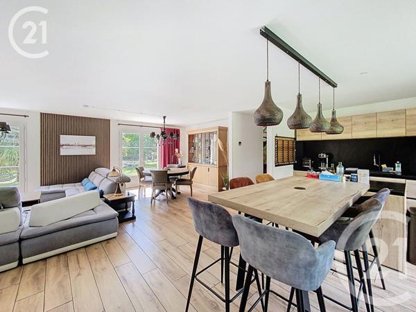 Maison à vendre  7 pièces - 210,18 m2 ISNEAUVILLE - 76