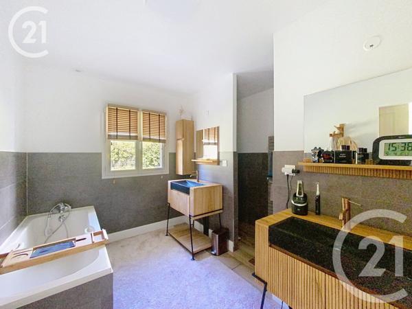 Maison à vendre  7 pièces - 210,18 m2 ISNEAUVILLE - 76