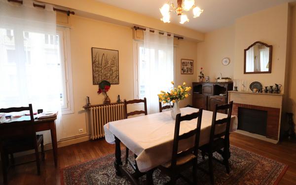 Appartement à vendre    6 pièces • 126 m2 Amiens
