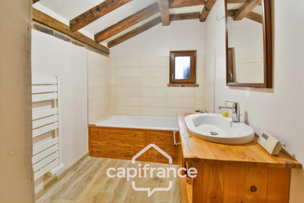 Maison à vendre 6 pièces proche de LONS LE SAUNIER (39)