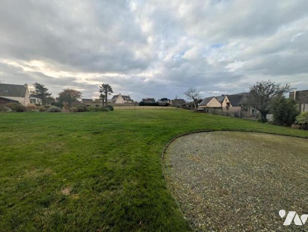 Terrain à bâtir – 4 191 m² – secteur calme proche bourg