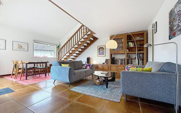 Maison à vendre    6 pièces •  Idron