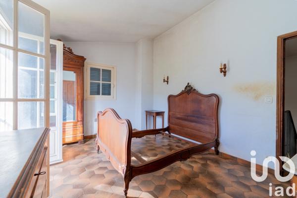 Maison 5 pièces de 110 m² à Le Bar-sur-Loup (06620)