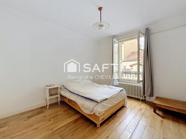 Vichy : T3 lumineux de 63m² avec balcons et patio