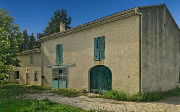 Maison à vendre    5 pièces •  Châteaurenard