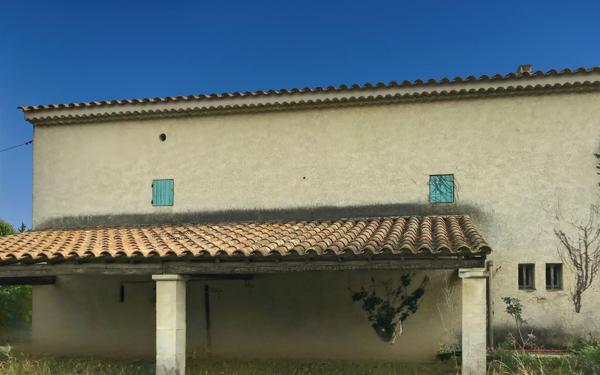 Maison à vendre    5 pièces •  Châteaurenard