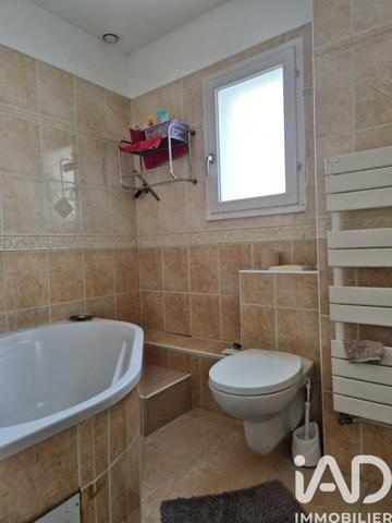 Maison à vendre 5 pièces 104 m² Saint-Pierre-du-Perray