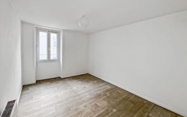 Appartement à vendre    4 pièces • 85,12 m2 Périgueux