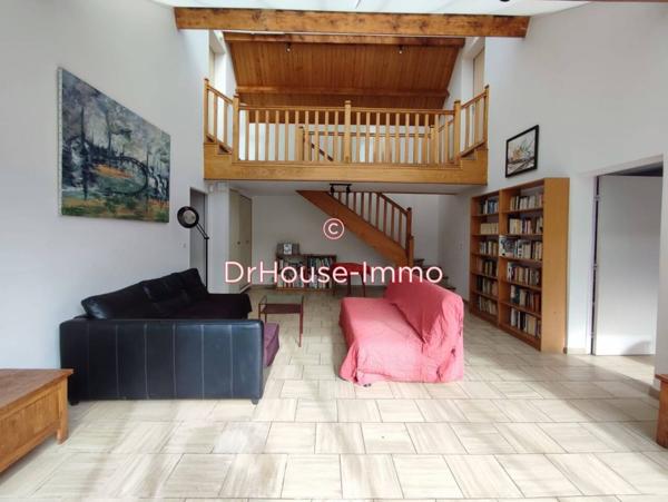 Maison à vendre 8 pièces de 211 m²