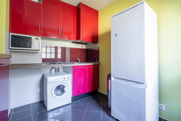 -94170 - LE PERREUX-SUR-MARNE - MAISON - TERRASSE - CAVE - PLACE DE PARKING - APPARTEMENT INDEPENDANT - RENTABILITÉ LOCATIVE