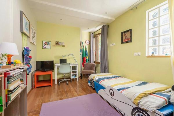 -94170 - LE PERREUX-SUR-MARNE - MAISON - TERRASSE - CAVE - PLACE DE PARKING - APPARTEMENT INDEPENDANT - RENTABILITÉ LOCATIVE