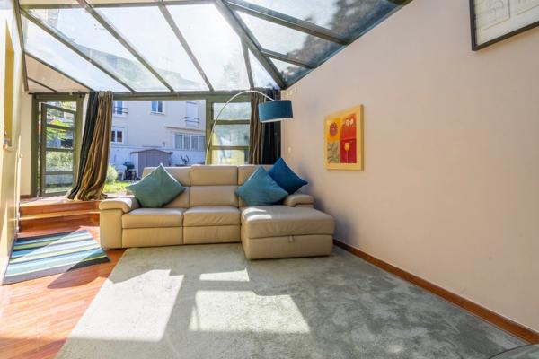 -94170 - LE PERREUX-SUR-MARNE - MAISON - TERRASSE - CAVE - PLACE DE PARKING - APPARTEMENT INDEPENDANT - RENTABILITÉ LOCATIVE