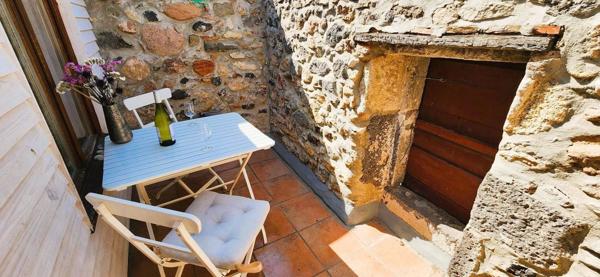 Maison de village avec terrasse