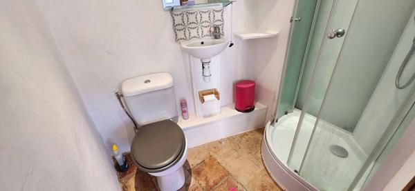 Maison de village avec terrasse