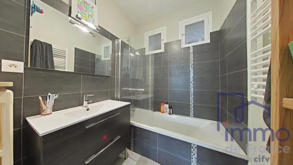 Appartement à vendre à Saint-Étienne (42000)