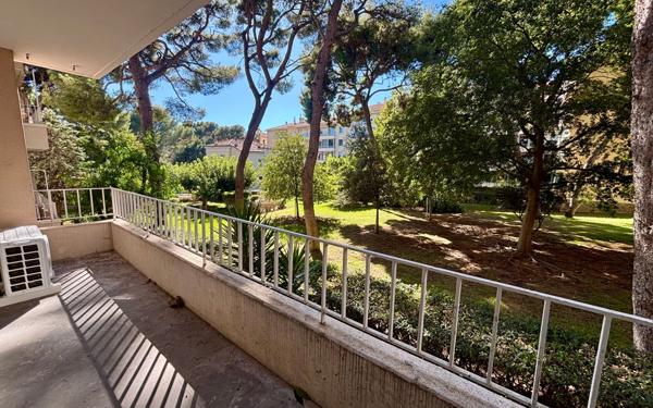 Appartement à vendre    4 pièces • 73 m2 Toulon