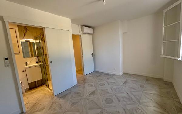 Appartement à vendre    4 pièces • 73 m2 Toulon