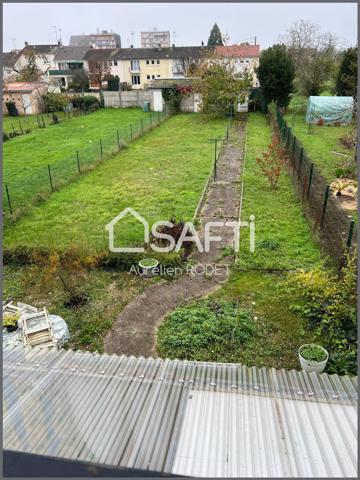 Maison proche tout commerces, quartier PMC.