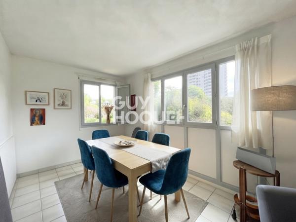 APPARTEMENT T4 - NON MEUBLÉ - BALCONS - PARKING - MINIMES