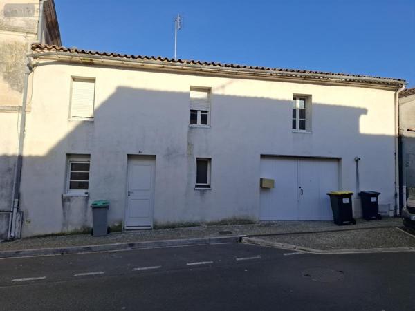 Maison à vendre à Pons en Charente-Maritime (17800), ref : 17111-718