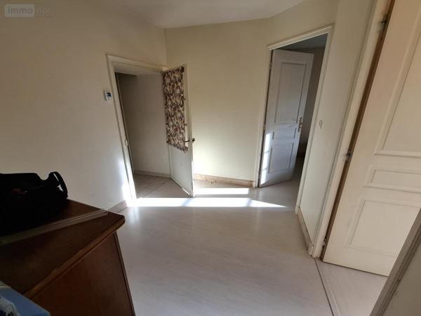 Maison à vendre à Pons en Charente-Maritime (17800), ref : 17111-718