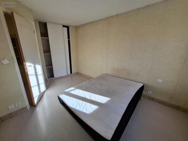 Maison à vendre à Pons en Charente-Maritime (17800), ref : 17111-718