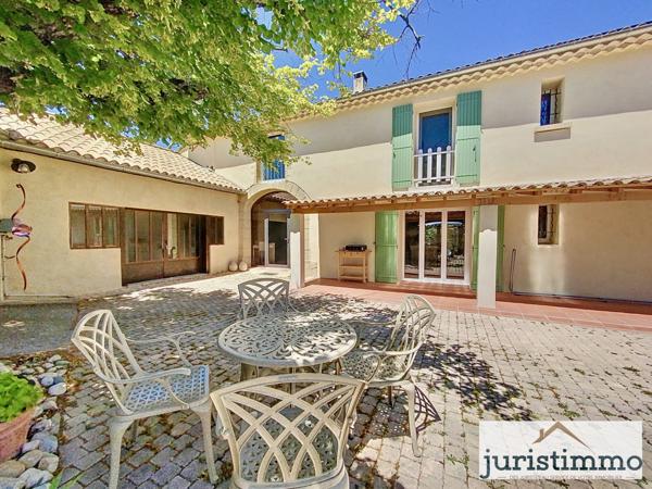 Sérignan-du-Comtat (84830) Mas provençal